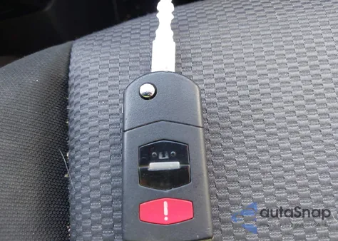 2007 Mazda Mazda5 Touring z USA, uszkodzony, nr VIN JM1CR293970155555